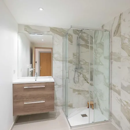 Lejlighed Ac With 1 Bedroom For 4 Guests - Place Des Lices Of